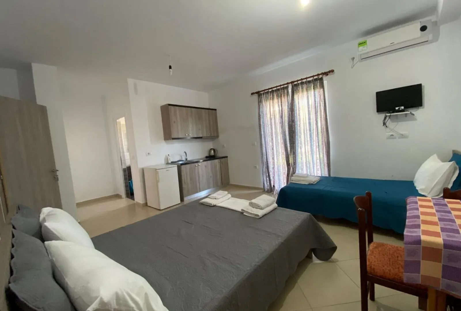 Villa Earta & Leo Ksamil Albania
